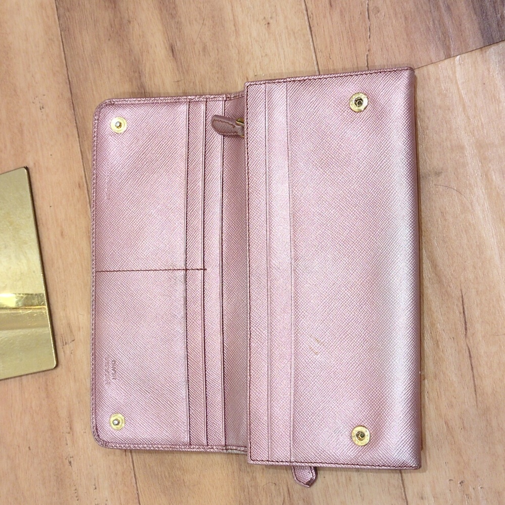 Prada Saffiano Metallic Leather Continental Rose gold Pink Double Snap Wallet - Picture 13 of 17
